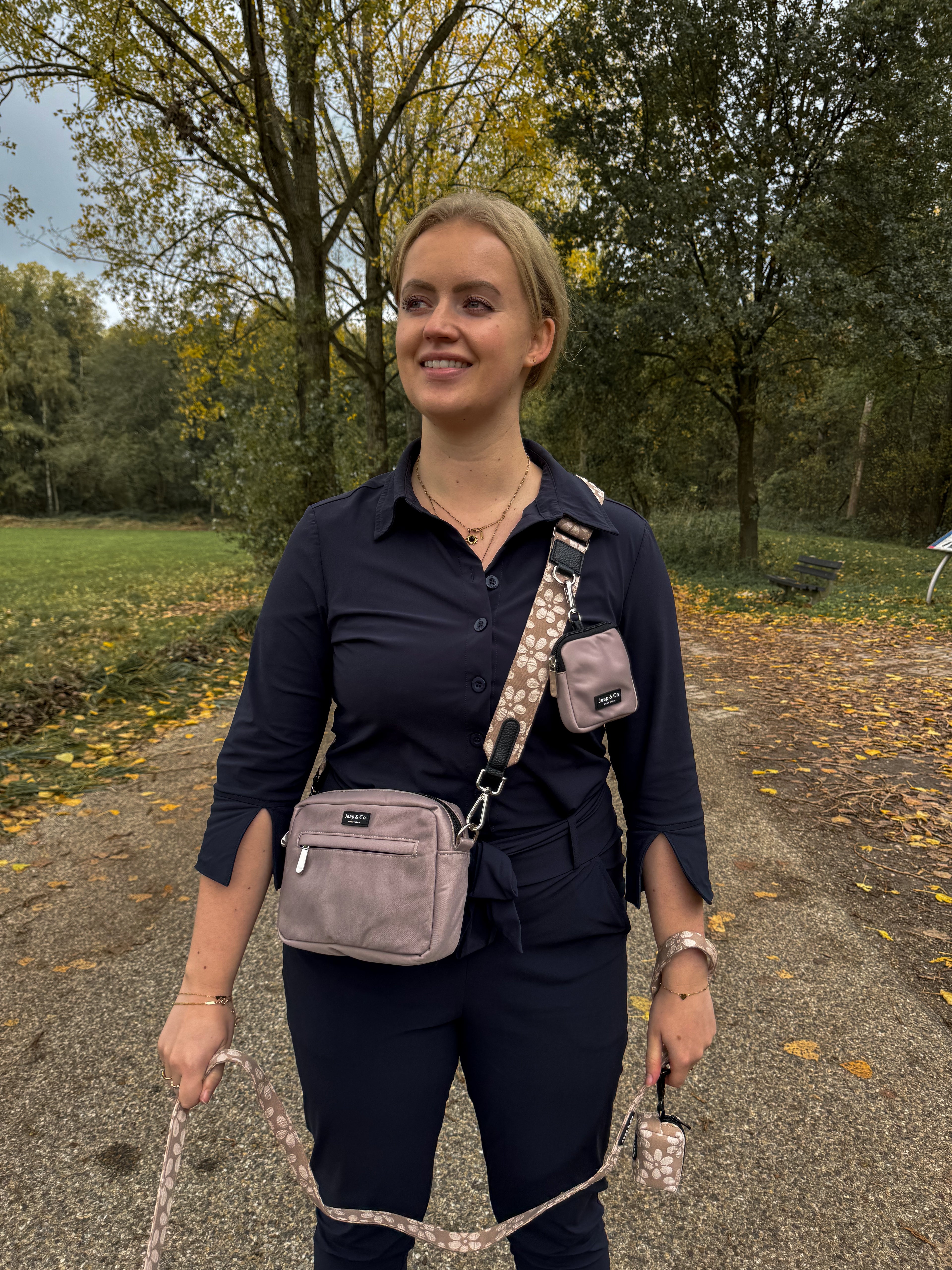 Latte Machiato Dogmom Bag - Blush Elegance Strap