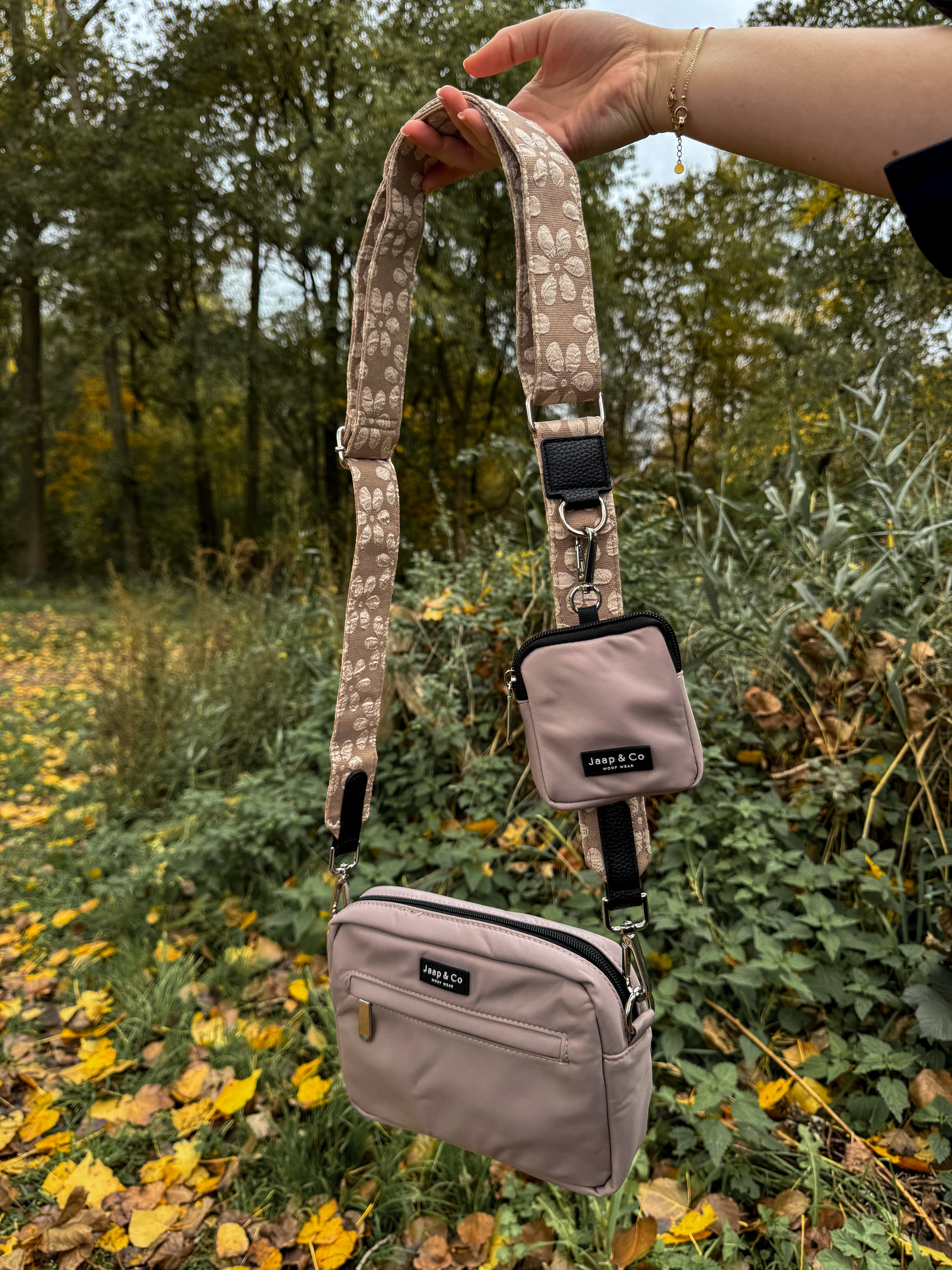 Latte Machiato Dogmom Bag - Blush Elegance Strap