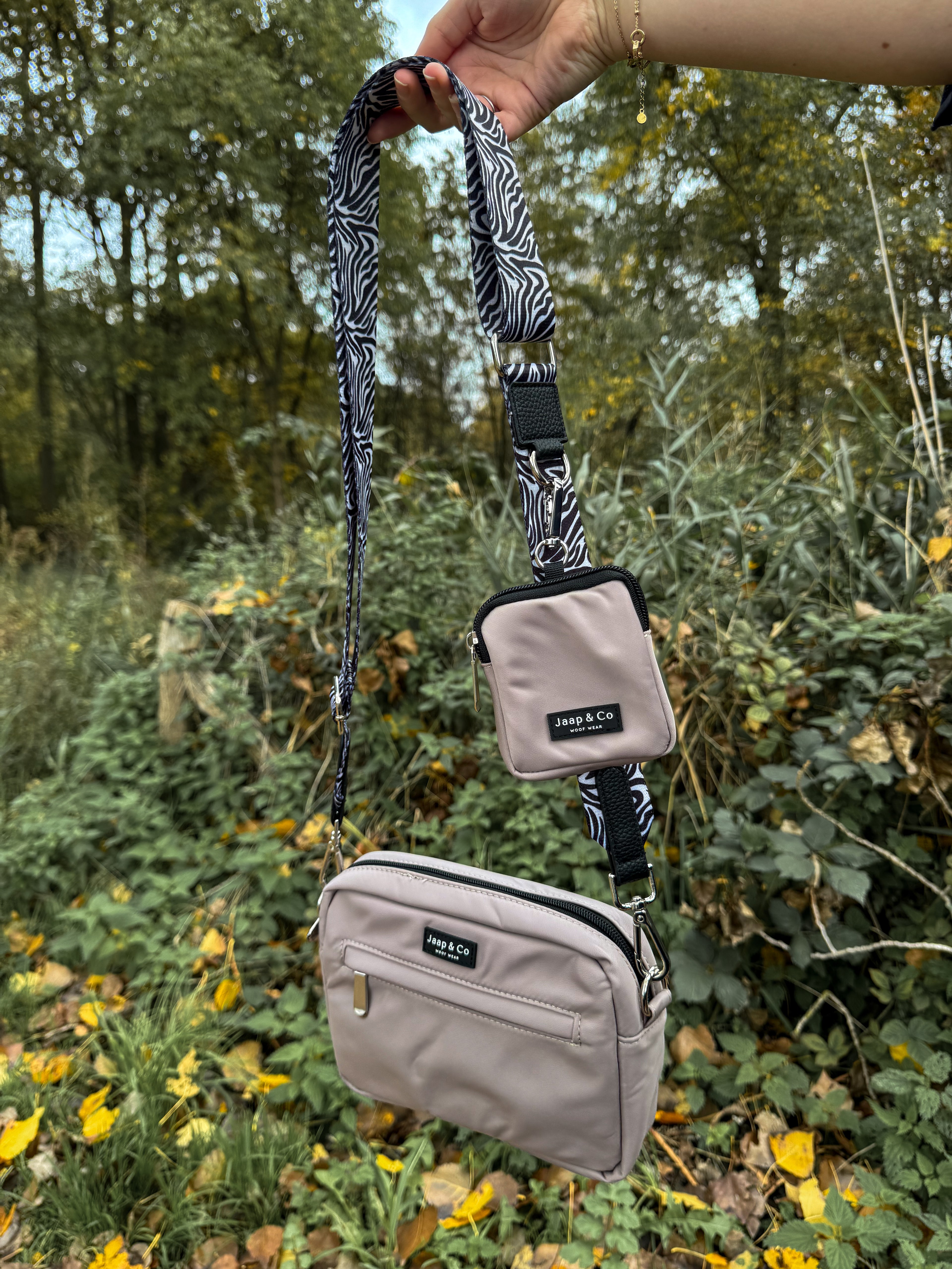 Latte Machiato Dogmom Bag - Zebra Chic Strap