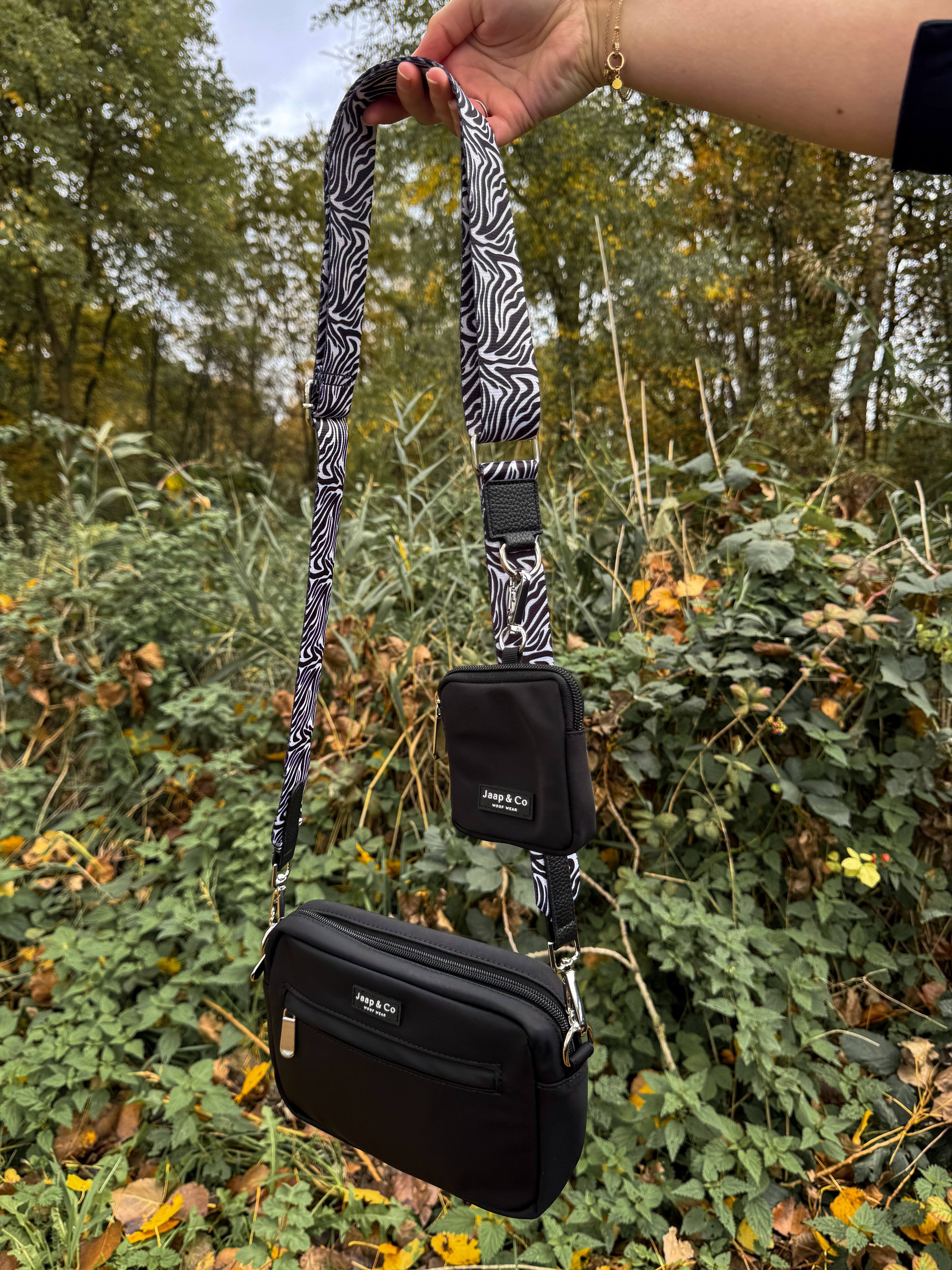 Classic Black Dogmom Bag - Zebra Chic Strap