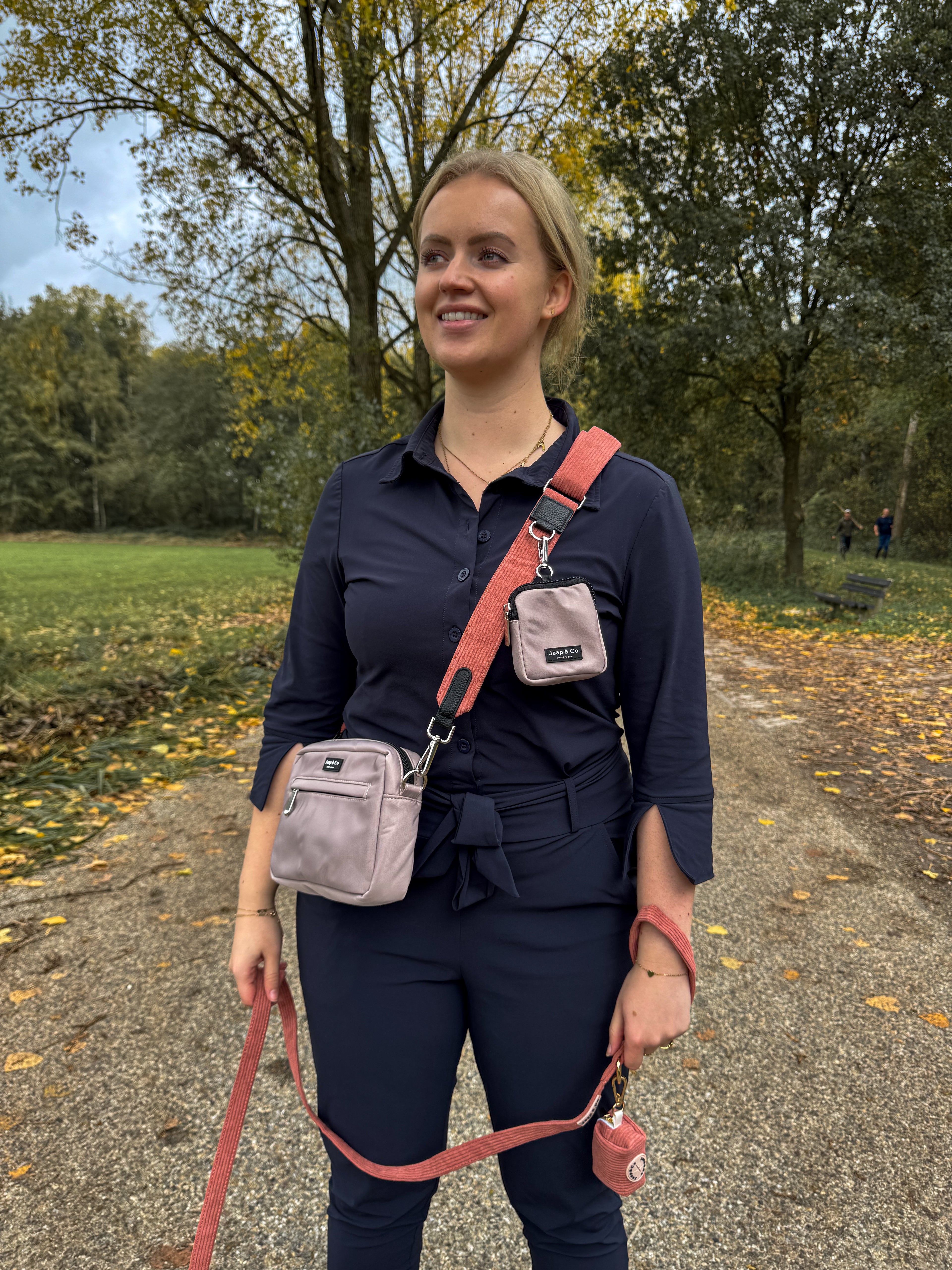 Latte Machiato Dogmom Bag - Golden Trails Strap