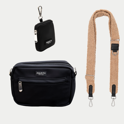 Zwarte dogmom bag met verwisselbare bruine teddy strap van Jaap &amp; Co